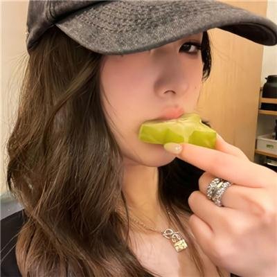 隔窗友缘